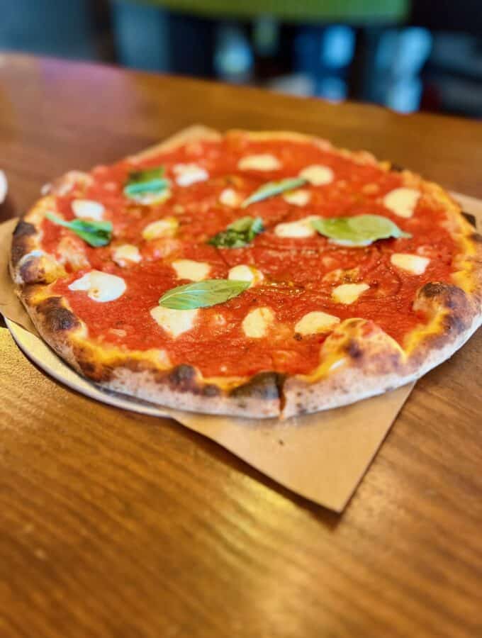 Woodfired pizza with toppings