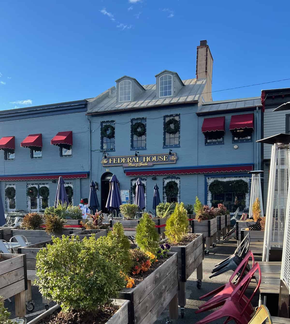 Exterior view of the Federal House one of the best bars in Annapolis MD