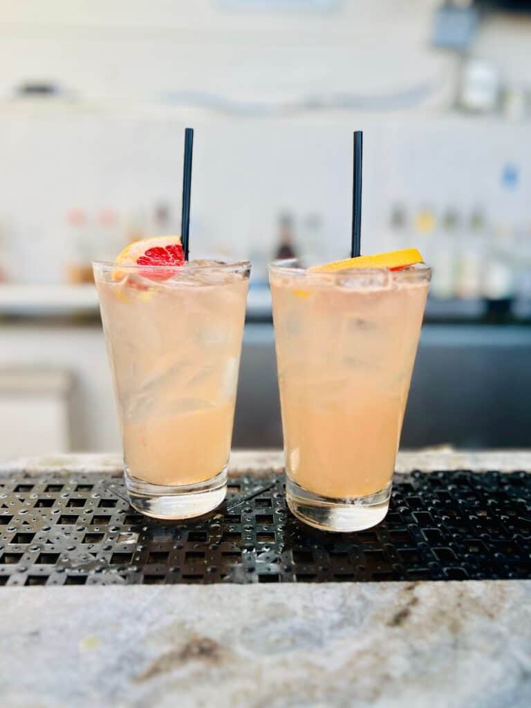 2 Grapefruit crush drinks